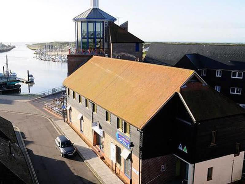 Yha Littlehampton Hostel Exterior photo